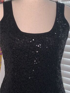 Scattered Sequined Sleeveless Knit Tank Top, Large